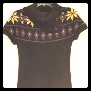 Turtleneck pull down sweater top